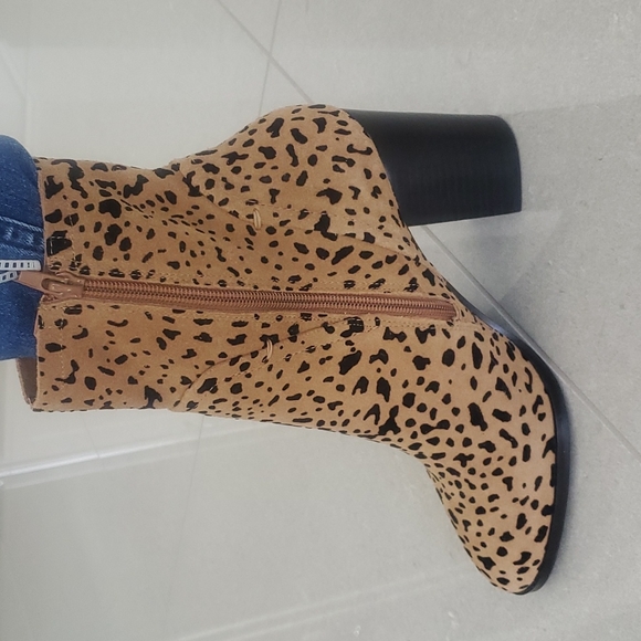 NWT  LAST PAIR!!!FINAL SALE🤩 GIBSON LATIMER LEATHER BOOTIES - Picture 9 of 10